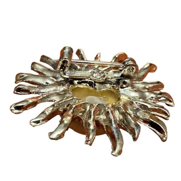 Vintage Sunburst Brooch Pin Gold Tone Pearl Center Retro Costume Jewelry Fashion - Picture 6 of 6